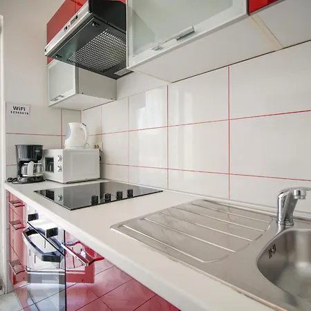 아파트 Zora-3 By Interhome